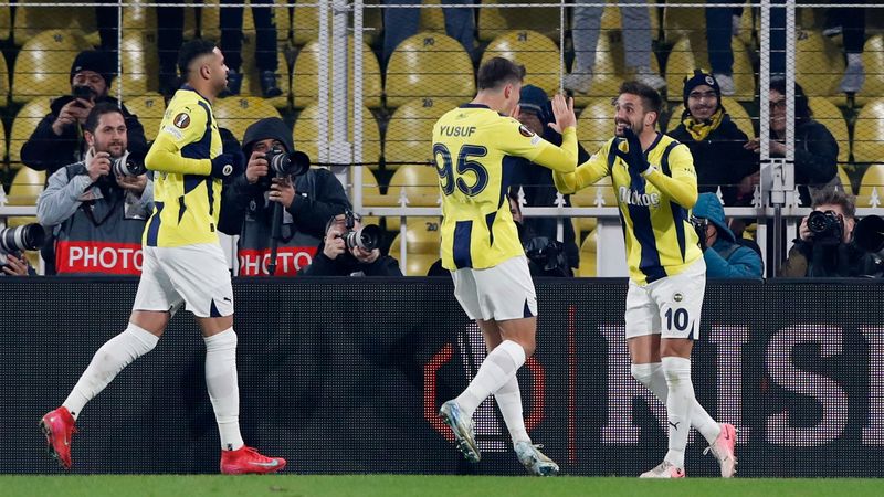 Fenerbahçe, Anderlecht'i devirdi