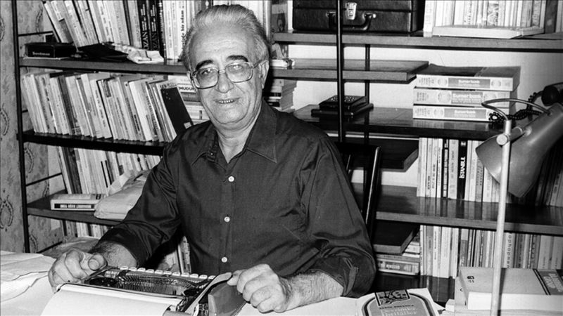 Edebiyat dünyasından birçok isim Ahmet Kabaklı'yı anlattı