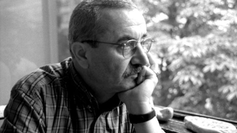 Şükrü Erbaş'ın hayal gücüme inandım dediği şiirleri: Yarasaların Avlusunda