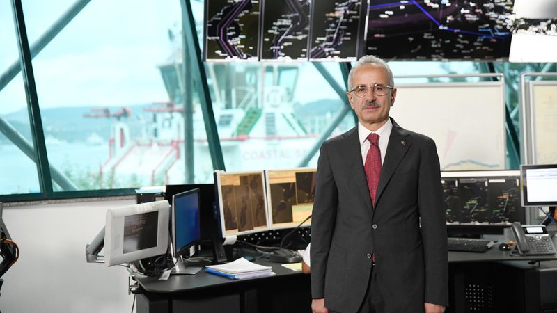 Ulaştırma ve Altyapı Bakanı Abdulkadir Uraloğlu: Zübeyde Hanım Eğitim ve Sergi Gemisi yeniden ziyarete açıldı