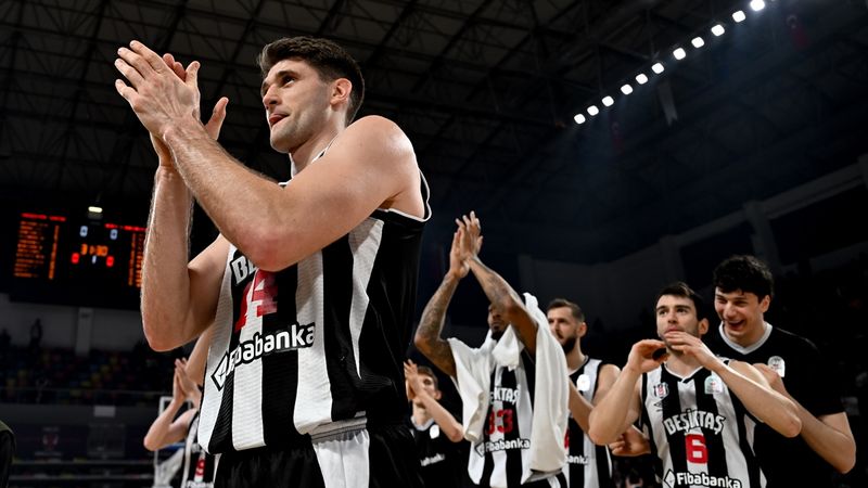 Beşiktaş'tan pota zaferi: Türkiye Kupası'nda 13 yıl sonra finalde