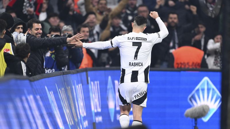 Milot Rashica: Hepimize güveniyor hocamız