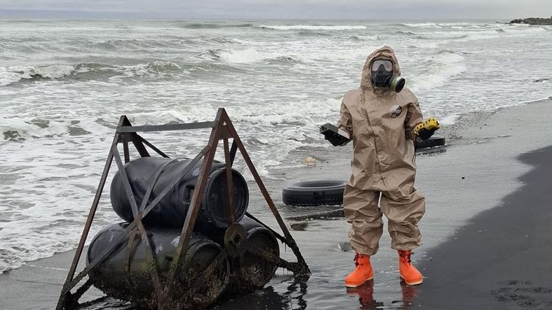Ordu’nun 3 noktasında sahile vuran 7 varilden birinde kimyasal madde tespit edildi