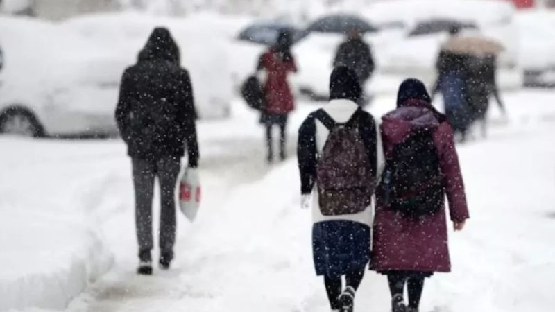 5 ilde okullar tatil edildi! İşte 19 Şubat okulların tatil olduğu il ve ilçeler…