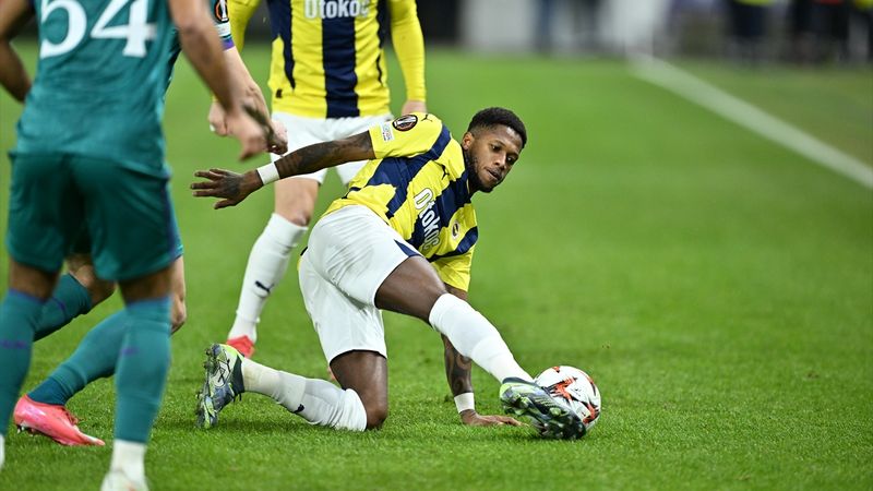 Fenerbahçe'ye iki kötü haber! Fred ve Osayi cezalı duruma düştü