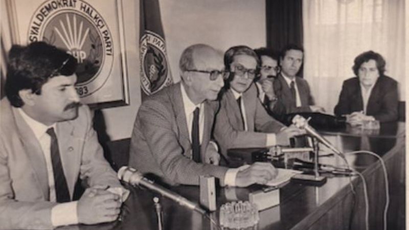 Ümit Yenişehirli yazdı: CHP'nin milli sporu “Mahkemelik Kongreler”