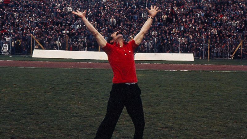 Eskişehirspor efsanesi Amigo Orhan hayatını kaybetti