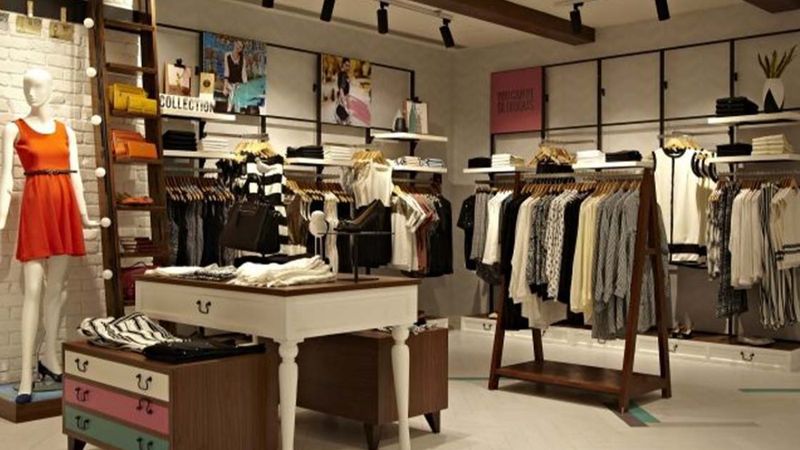 Dünyaca ünlü moda devi iflas bayrağını çekti! Mağazalar tek tek devredildi