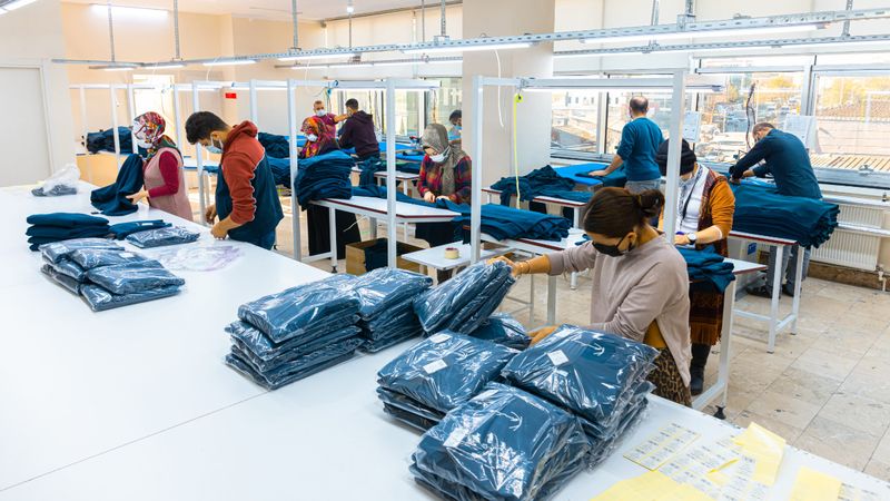 Mahkeme kararı açıkladı: Türkiye’nin ünlü giyim devi iflas bayrağını çekti!