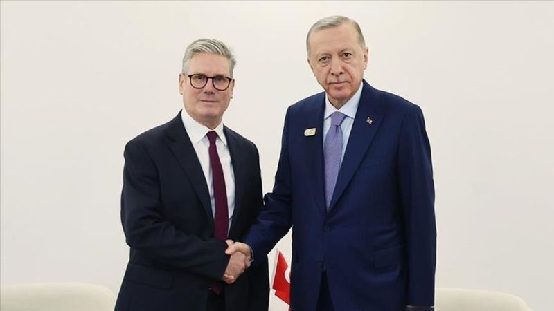 Cumhurbaşkanı Erdoğan'dan İngiltere Başbakanı Starmer'e net mesaj