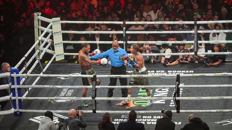 Gervonta Davis, Lamont Roach karşısında ünvanını korudu