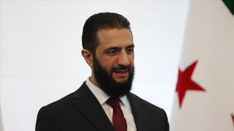 Suriye'de yeni anayasayı hazırlayacak komisyonda Türkiye'den öğretim üyesi yer alacak