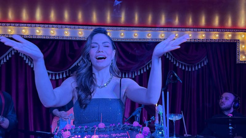 'Eşref Rüya'nın Nisan'ı Demet Özdemir'in bölüm başı ücreti ortaya çıktı