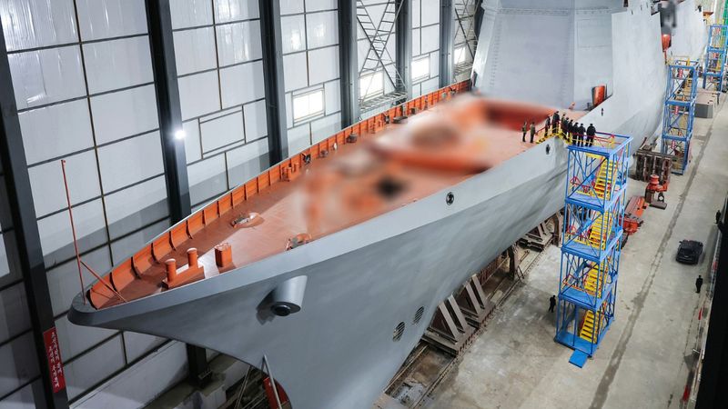 Kuzey Kore ürettiği yeni nükleer denizaltının ilk fotoğraflarını yayınladı