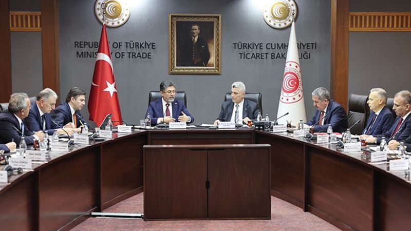 Türkiye'den Ukrayna'ya üst düzey ziyaret: İki bakan Kiev'e gidiyor