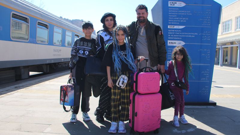 İranlı turistler Nevruz tatilinde Tahran-Van trenini tercih etti