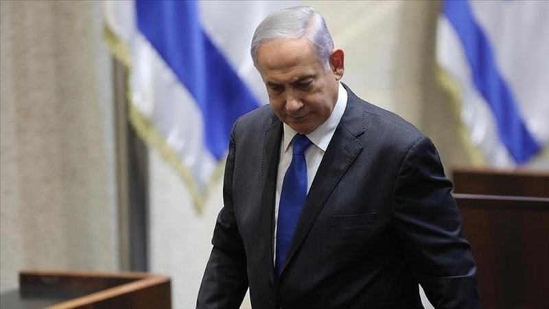 Binyamin Netanyahu, istihbarat direktörünü görevden alıyor