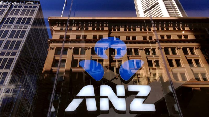 Ons altın için 3 aylık fiyat tahmini, 3 bin 100 dolara çıktı