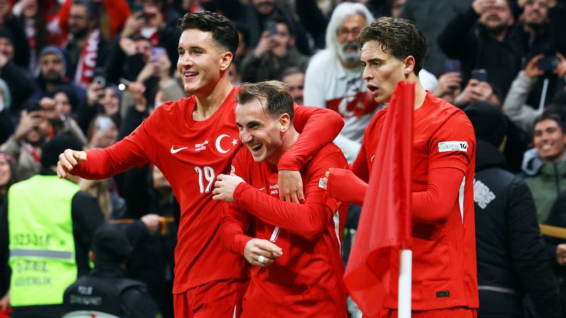 A Milli Futbol Takımı, Macaristan'ı devirdi