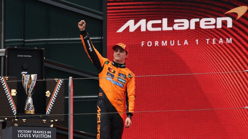 Formula 1 Çin GP’sinde kazanan Oscar Piastri!