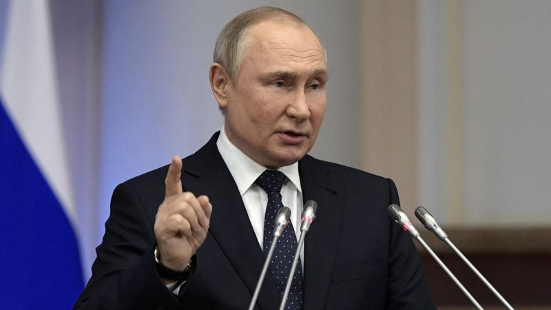 Vladimir Putin: ABD'nin Grönland için ciddi planları var