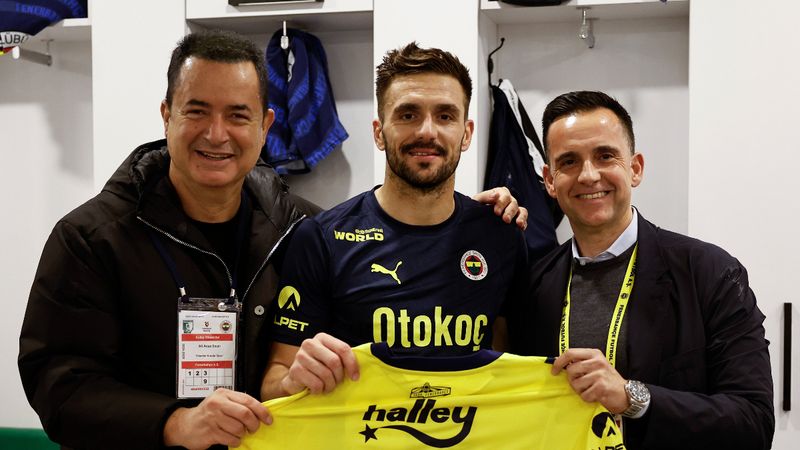 Dusan Tadic, Süper Lig'deki 100. maçına çıktı