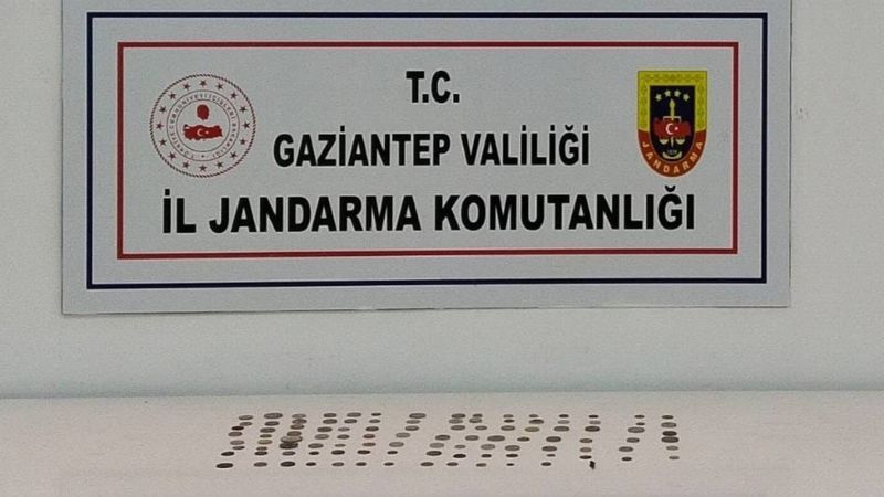 Gaziantep'te tarihi eser niteliğinde 105 sikke ele geçirildi