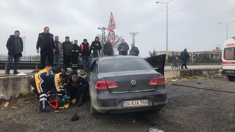Samsun'da bayram günü trafik kazası: 2 yaralı
