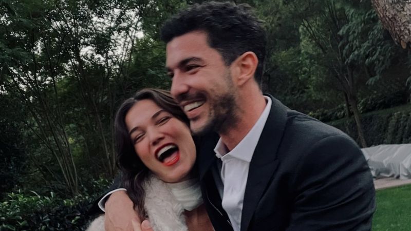 Pınar Deniz ve Kaan Yıldırım'ın minik oğulları dünyaya geldi