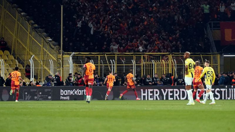Galatasaray, Fenerbahçe’ye karşı bu sezon 2. galibiyetini aldı