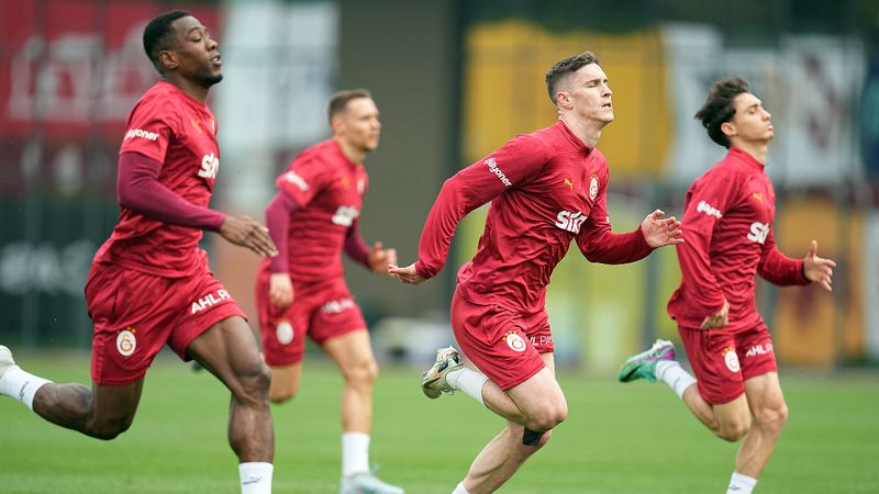 Galatasaray'da Samsunspor mesaisi başladı