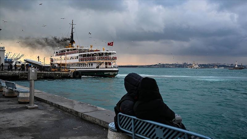 İstanbul'a yağışlı hava uyarısı: Kış soğuğu geri dönüyor