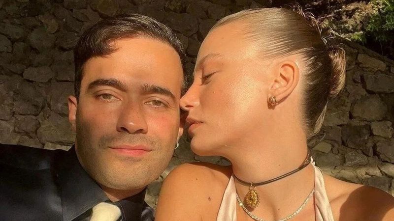 Şarkıcı Mert Demir imaj değiştirdi