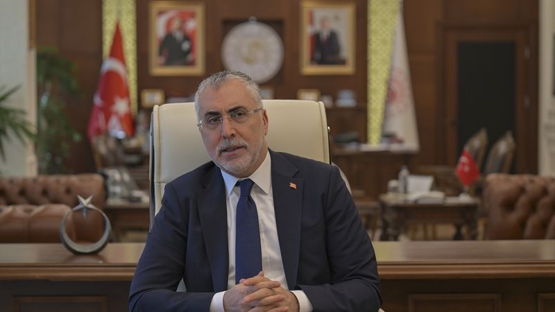 Vedat Işıkhan: TÜRK-İŞ ve HAK-İŞ'in teklifleri bize ulaştı