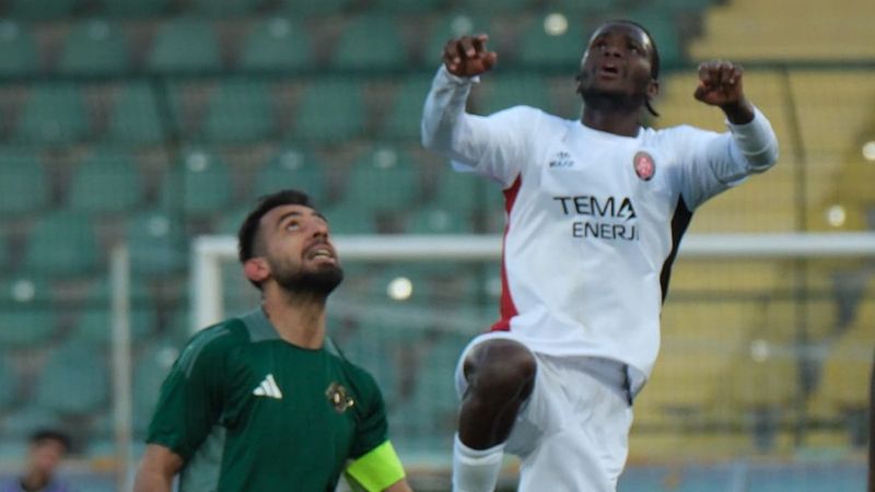 Esenler Erokspor, Fatih Karagümrük'ü iki golle geçti