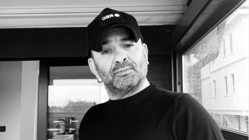 Bülent Şakrak yine küçük sevgili yaptı! Yaş farkı yine konuşuldu