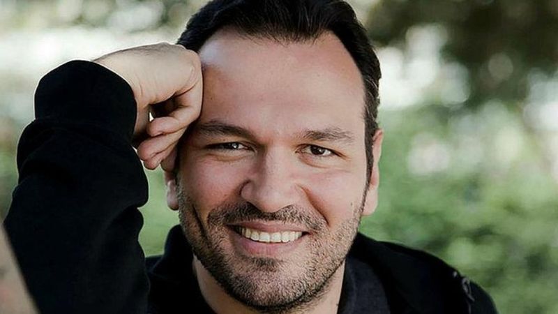 Kemal Sunal'ın biricik oğlu Ali Sunal bakın kiminle evli! Eşi güzelliğiyle parmak ısırttı...