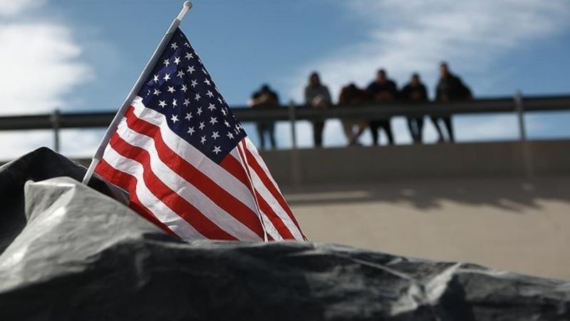 ABD'de göçmenlere yönelik karar: İbadethanelerde de gözaltına alınabilecekler