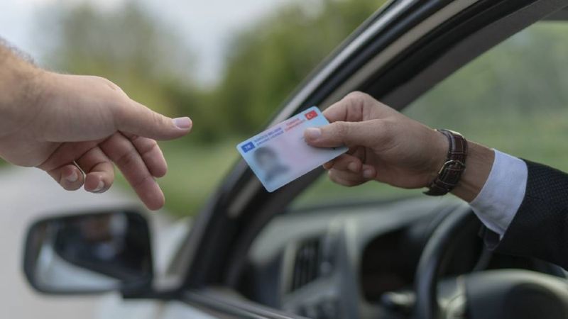 Ehliyette yeni düzenleme: O yaşı geçene her yıl muayene zorunluluğu geliyor!