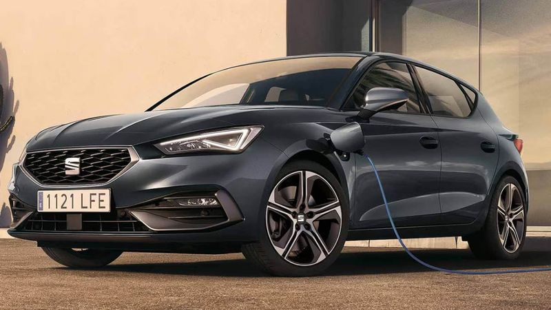 Seat Leon eHYBRID Türkiye'de satışa çıktı: İşte fiyatı