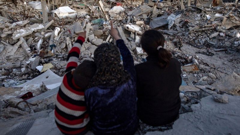 İsrail'in Gazze'ye saldırılarında can kaybı 51 bine çıktı