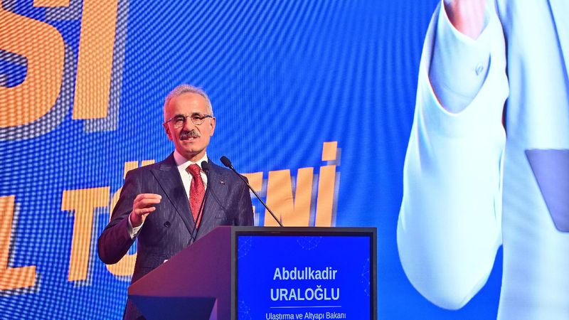 Abdulkadir Uraloğlu'ndan 'Roblox' açıklaması: Bir adım atıldı