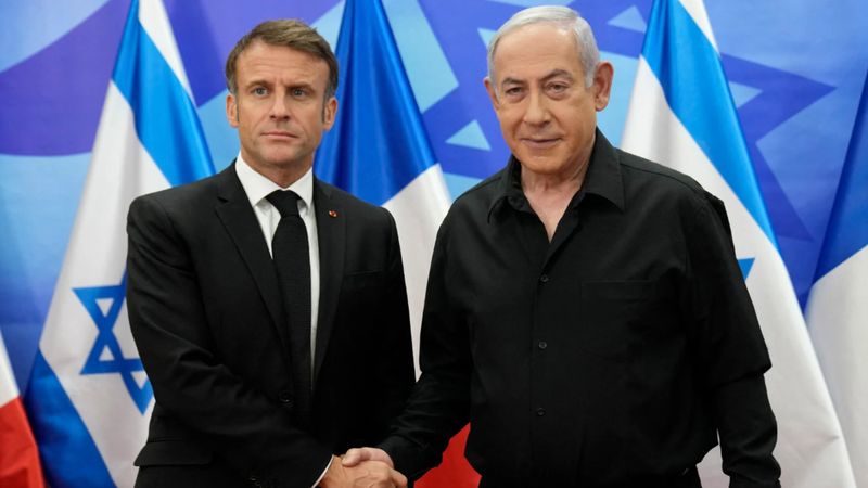 Netanyahu, Macron ile telefonda görüştü