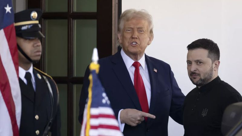 Donald Trump: Zelensky sürekli füze almaya çalışıyor