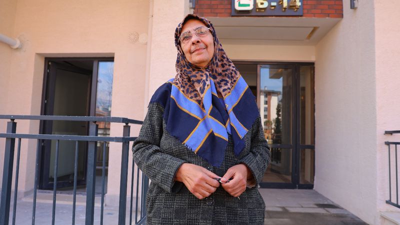 Kahramanmaraş'ta hak sahipleri deprem konutlarını gezdi