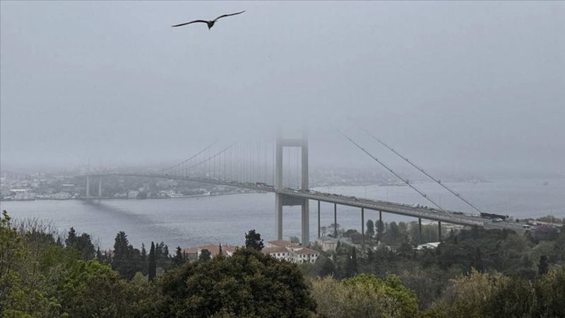 İstanbul'da sis etkili oldu