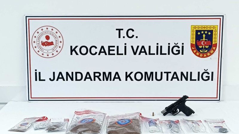 Kocaeli'de evde yapılan aramada uyuşturucu bulundu