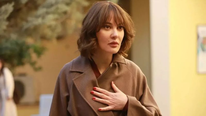 Uzak Şehir'in Mine'si gerçekte de cesur çıktı! 