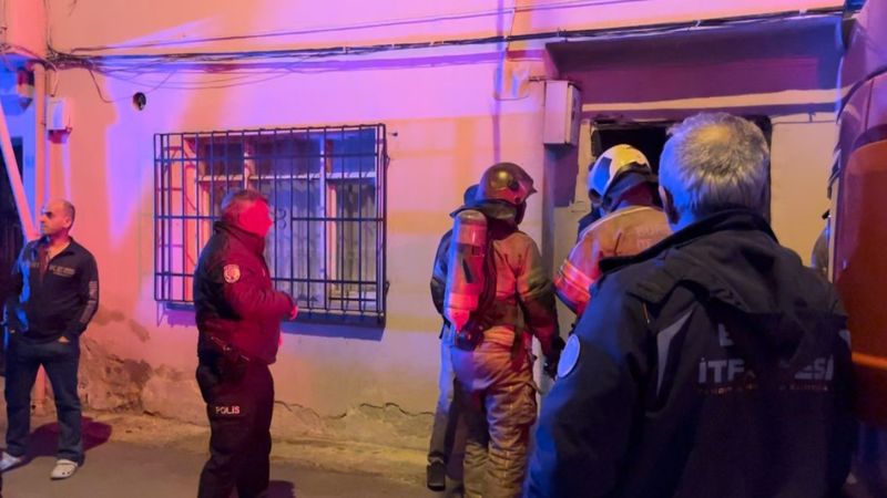Bursa’da iki katlı evde yangın çıktı