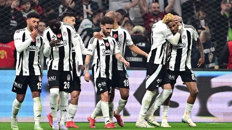 Beşiktaş'ta 6 oyuncu gönderilecek